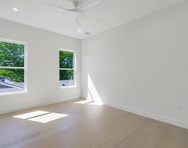 3813 Cortez Drive - Photo Thumbnail 34