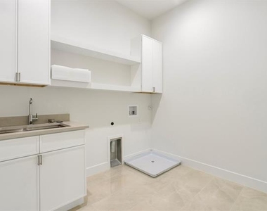 3813 Cortez Drive - Photo Thumbnail 31