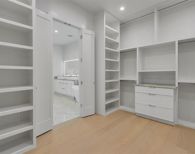 3813 Cortez Drive - Photo Thumbnail 18