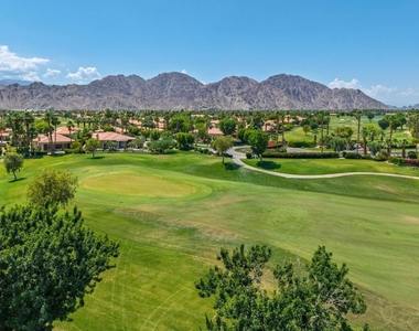 57461 Spanish Hills Lane - Photo Thumbnail 27