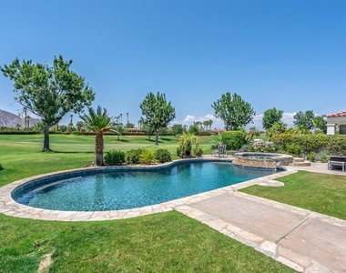57461 Spanish Hills Lane - Photo Thumbnail 32