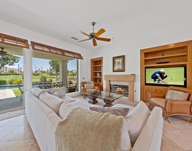 57461 Spanish Hills Lane - Photo Thumbnail 4