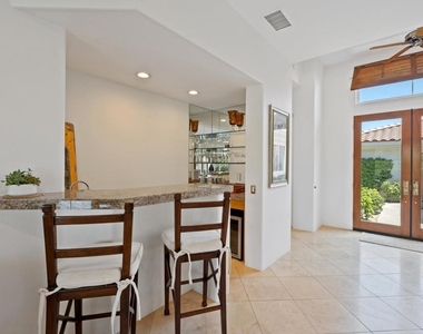 57461 Spanish Hills Lane - Photo Thumbnail 8