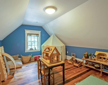 314 Haverstraw Road - Photo Thumbnail 32
