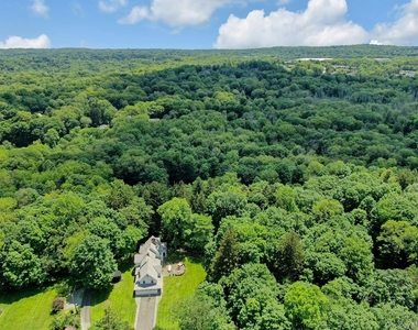 314 Haverstraw Road - Photo Thumbnail 3