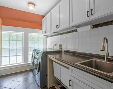 314 Haverstraw Road - Photo Thumbnail 26
