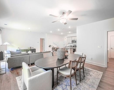 1298 Mabry Street - Photo Thumbnail 6