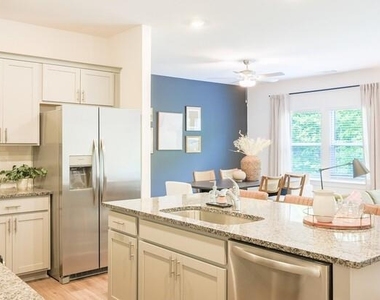 1298 Mabry Street - Photo Thumbnail 14