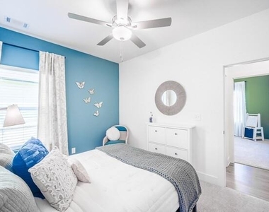 1298 Mabry Street - Photo Thumbnail 12