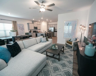 1298 Mabry Street - Photo Thumbnail 17