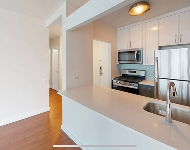 East 34th Street - Photo Thumbnail 6