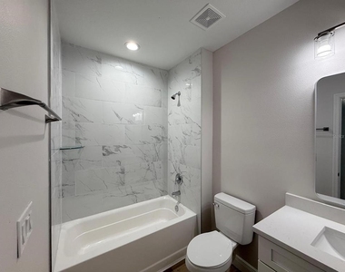 10336 Pendleton Avenue - Photo Thumbnail 9