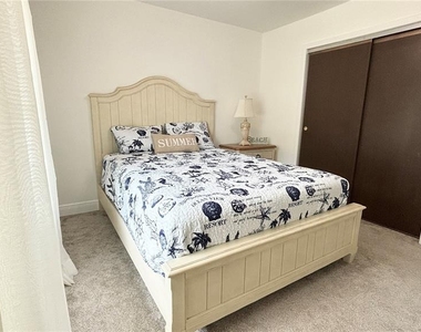 912 72nd Street Nw - Photo Thumbnail 16