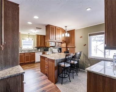 912 72nd Street Nw - Photo Thumbnail 11