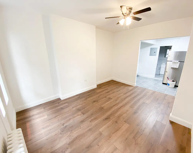 300 East 104th Street - Photo Thumbnail 3