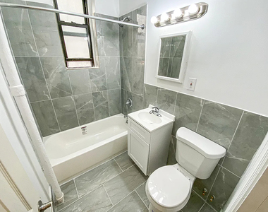 300 East 104th Street - Photo Thumbnail 9