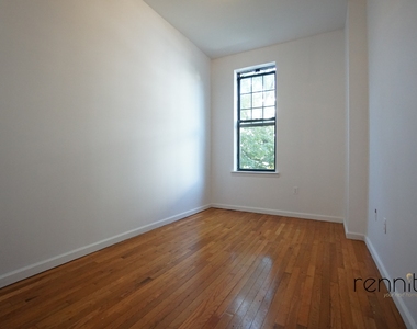 264 Himrod Street - Photo Thumbnail 5