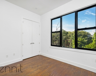 161 Harman Street - Photo Thumbnail 4