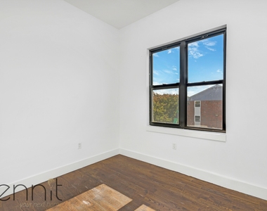 161 Harman Street - Photo Thumbnail 9