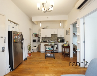 453 Franklin Avenue - Photo Thumbnail 5