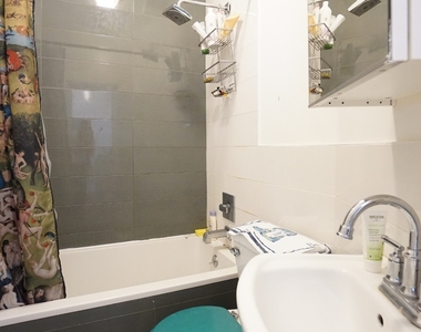 453 Franklin Avenue - Photo Thumbnail 4