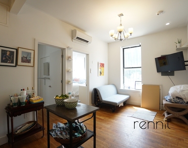 453 Franklin Avenue - Photo Thumbnail 1