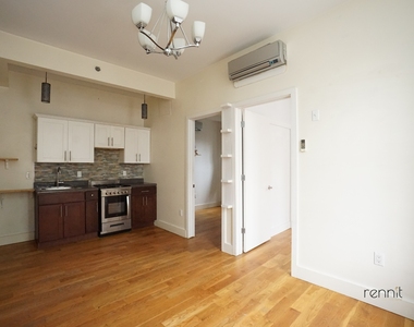 453 Franklin Avenue - Photo Thumbnail 15