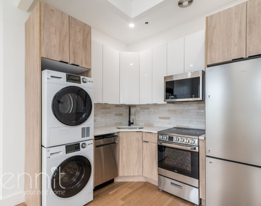 332 Myrtle Avenue - Photo Thumbnail 8
