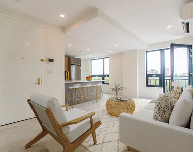 1801 Broadway - Photo Thumbnail 1