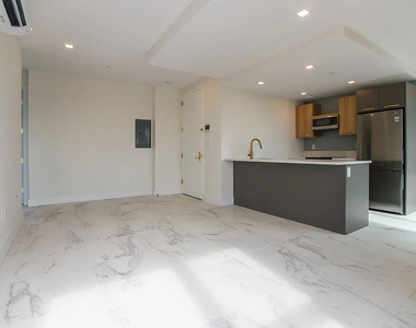 1801 Broadway - Photo Thumbnail 0