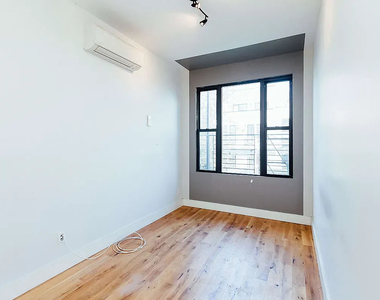 184 Suydam Street - Photo Thumbnail 9