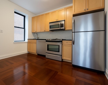609 West 137th Street - Photo Thumbnail 3