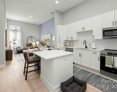 9035 Lindholm Drive - Photo Thumbnail 2