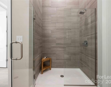 9035 Lindholm Drive - Photo Thumbnail 13