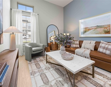 9035 Lindholm Drive - Photo Thumbnail 7