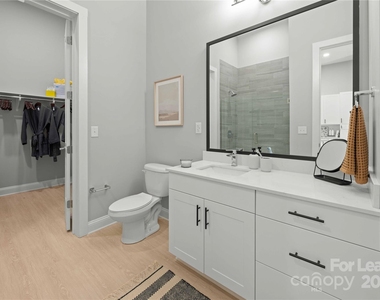 9035 Lindholm Drive - Photo Thumbnail 11