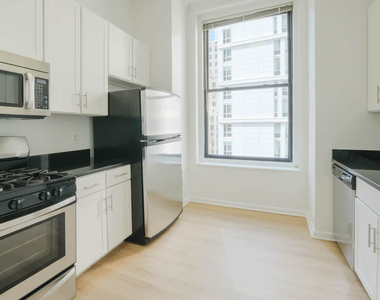 71 Broadway - Photo Thumbnail 4