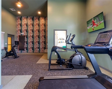 1200 W Koenig Lane Street - Photo Thumbnail 8