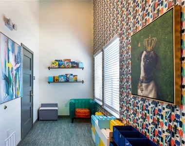 1200 W Koenig Lane Street - Photo Thumbnail 9