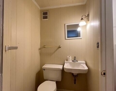 10 Olive Street - Photo Thumbnail 5