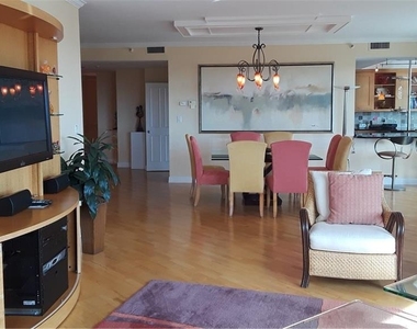 455 Longboat Club Road - Photo Thumbnail 4