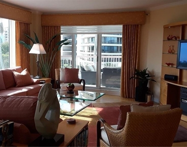 455 Longboat Club Road - Photo Thumbnail 2