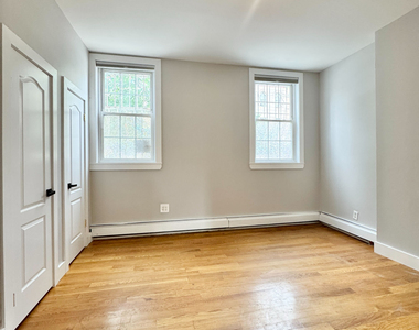 580 Wilson Avenue - Photo Thumbnail 1