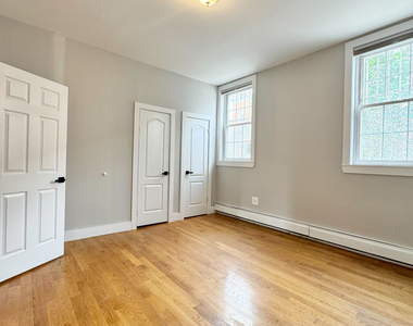 580 Wilson Avenue - Photo Thumbnail 0