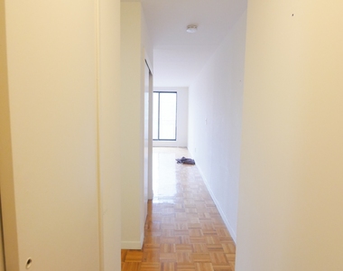 151 Lexington Avenue - Photo Thumbnail 1