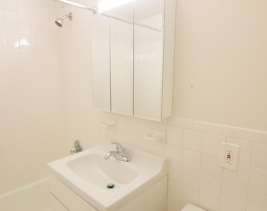 151 Lexington Avenue - Photo Thumbnail 9