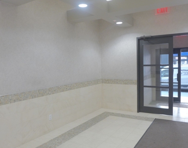 151 Lexington Avenue - Photo Thumbnail 10