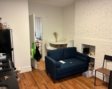 545 East 5th Street - Photo Thumbnail 3
