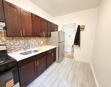 8630 23rd Avenue - Photo Thumbnail 6