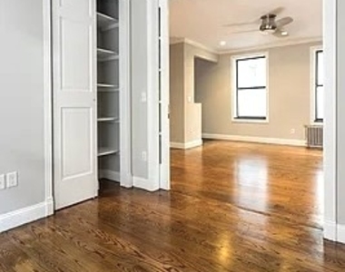 East 100th Street - Photo Thumbnail 1
